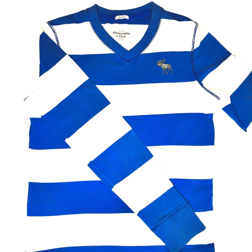 Abercrombie & Fitch Muscle V-Neck L/S Shirt